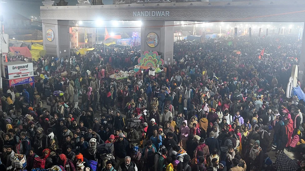 महाकुंभ से होटल इंडस्ट्री को मिला बूस्ट और सुले ने महाराष्ट्र की अर्थव्यवस्था पर श्वेत पत्र की मांग की