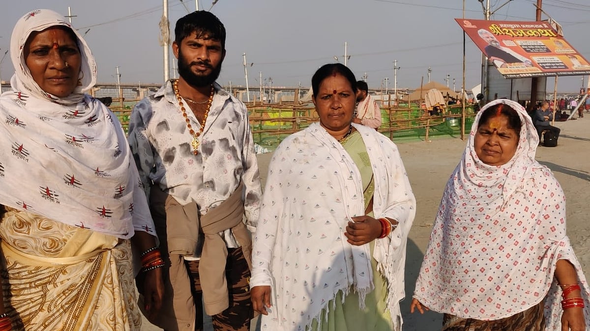 सूरत से आई बेला देवी )फोटो : पवन नौटियाल)