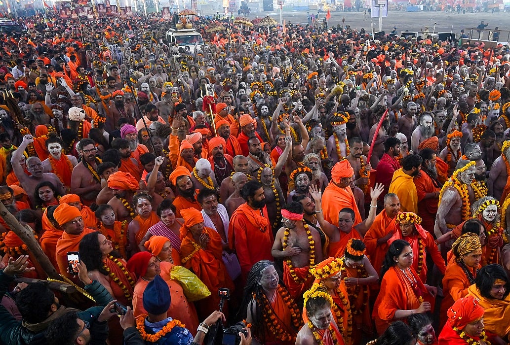 बड़ी खबर LIVE: महाकुंभ में भगदड़ पर दायर PIL पर सुप्रीम कोर्ट ने सुनवाई से किया इनकार, हाईकोर्ट जाने को कहा