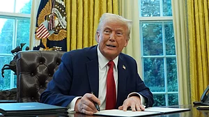 चीन पर 125% का 'टैरिफ बम' फोड़ने के बाद अमेरिका का बड़ा दावा, कहा- भारत हमारे साथ ट्रेड टॉक में है सबसे आगे