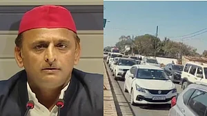 महाकुंभ में जाम: अखिलेश यादव बोले-आने-जानेवाले मार्गों पर फंसे भूखे-प्यासे श्रद्धालुओं की हालत हर घंटे बद से बदतर