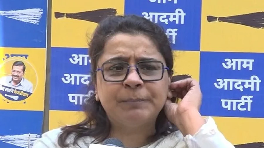 बीजेपी गुटबाजी के चलते अब तक दिल्ली को मुख्यमंत्री नहीं दे पाई, अभी से राजधानी में बढ़ने लगे लंबे पावर कट: आप