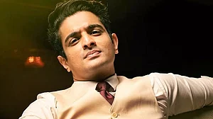 अश्लील जोक्स मामला: रणवीर इलाहाबादिया बयान दर्ज कराने पुलिस स्टेशन नहीं पहुंचे, दूसरा समन जारी