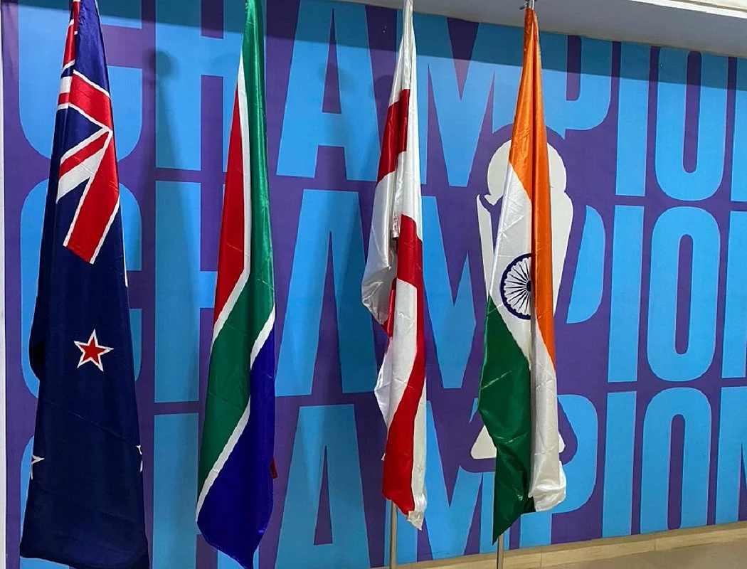 Champions Trophy: विवाद के बाद बैकफुट पर PCB, कराची स्टेडियम में लहराया भारत का तिरंगा