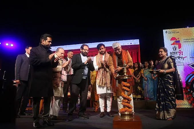 NSD का नाट्य उत्सव: नए ही रंग में रंगा दिखा भारत रंग महोत्सव