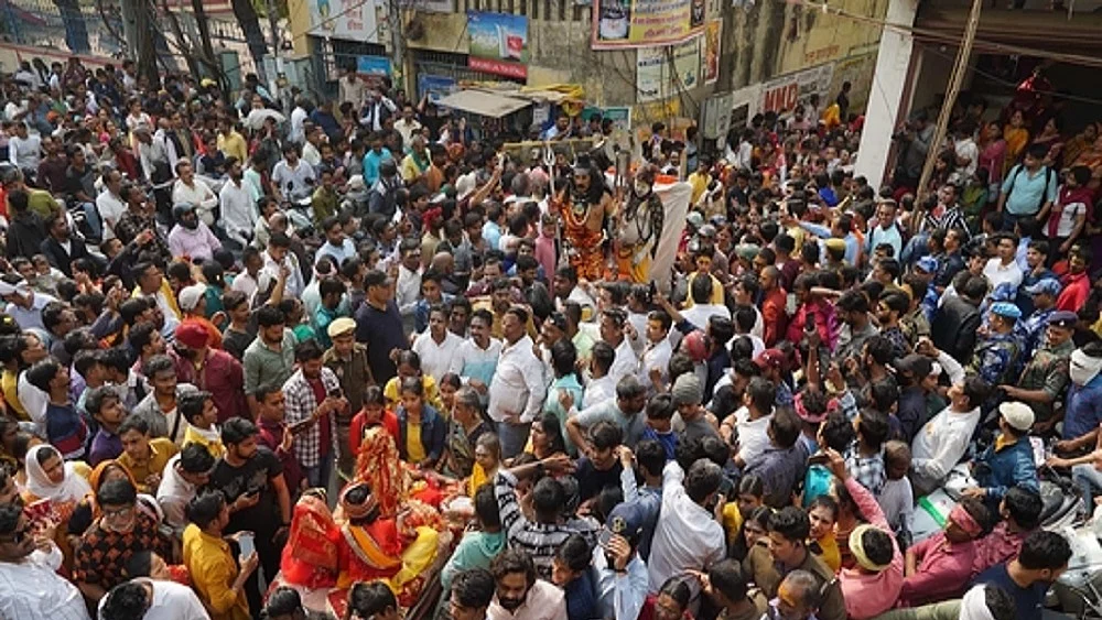 काशी में महाशिवरात्रि के अगले दिन निकलेगी शिव बारात, कांग्रेस ने इसे मूल परंपरा से खिलवाड़ बताया