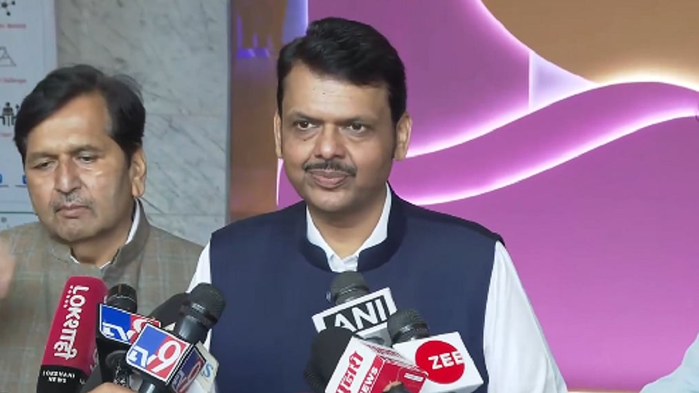 महाराष्ट्र के मुख्यमंत्री कार्यालय को बम से उड़ाने की धमकी, मुबंई पुलिस को पाकिस्तानी नंबर से मिला संदेश