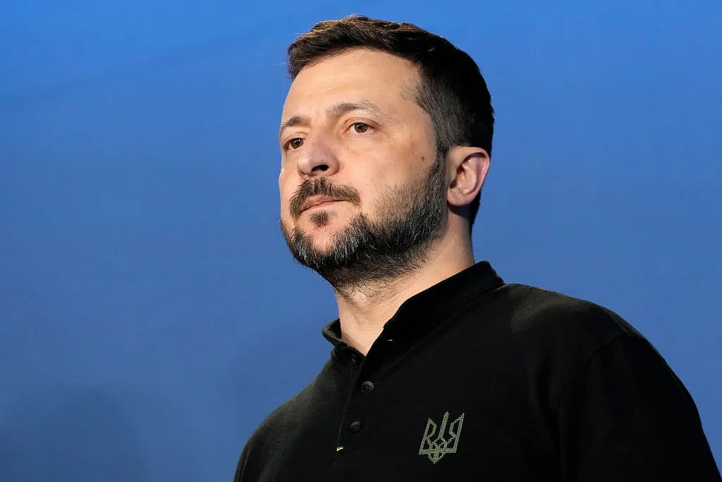 यूक्रेनी राष्ट्रपति जेलेंस्की ने लगाई मदद की गुहार, बोले- रूस का हवाई आतंक जारी, हमें चाहिए और मदद