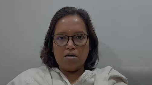 कांग्रेस सांसद वर्षा गायकवाड 