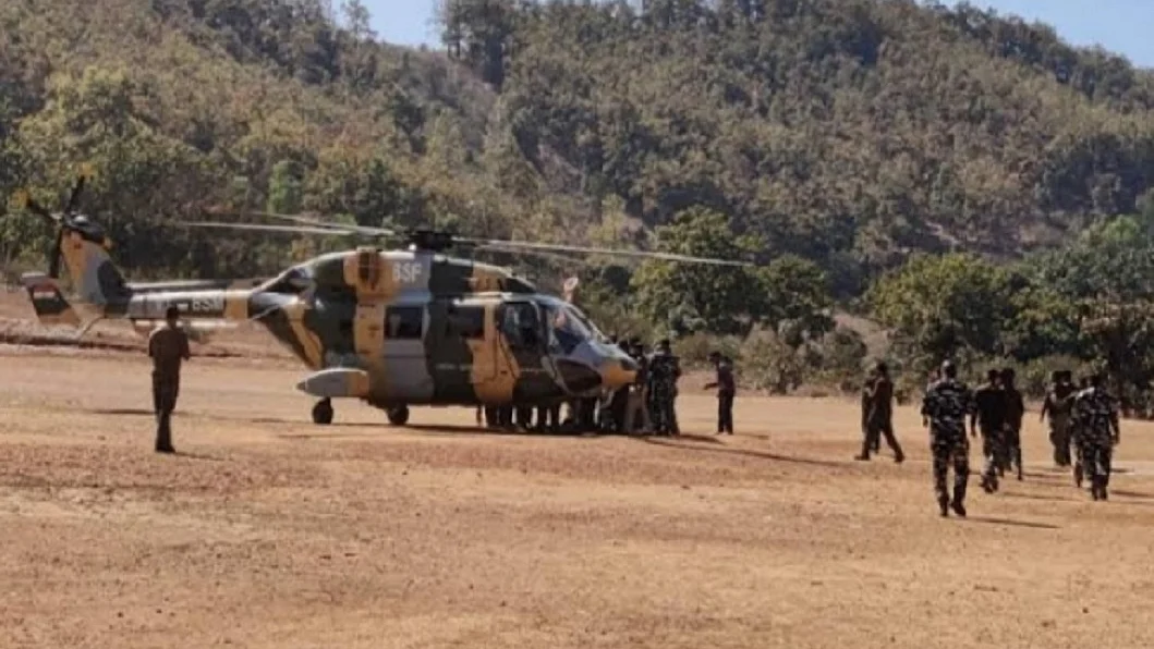 चाईबासा में IED विस्फोट में CRPF के असिस्टेंट कमांडेंट सहित तीन जवान घायल, एयरलिफ्ट कर रांची लाए गए