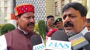 बिहार की धरती आबा-बाबा को नहीं समझती है; RJD का धीरेन्द्र शास्त्री पर पलटवार