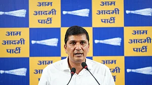 दिल्ली में बढ़ते अपराध पर आम आदमी पार्टी का बीजेपी का हमला, कहा- लोगों में दहशत का माहौल