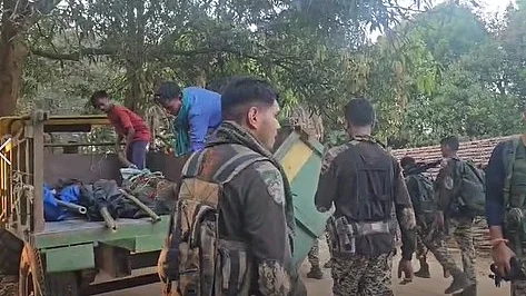 छत्तीसगढ़ के बीजापुर, कांकेर में 30 माओवादी ढेर, एक जवान शहीद, मुठभेड़ अब भी जारी