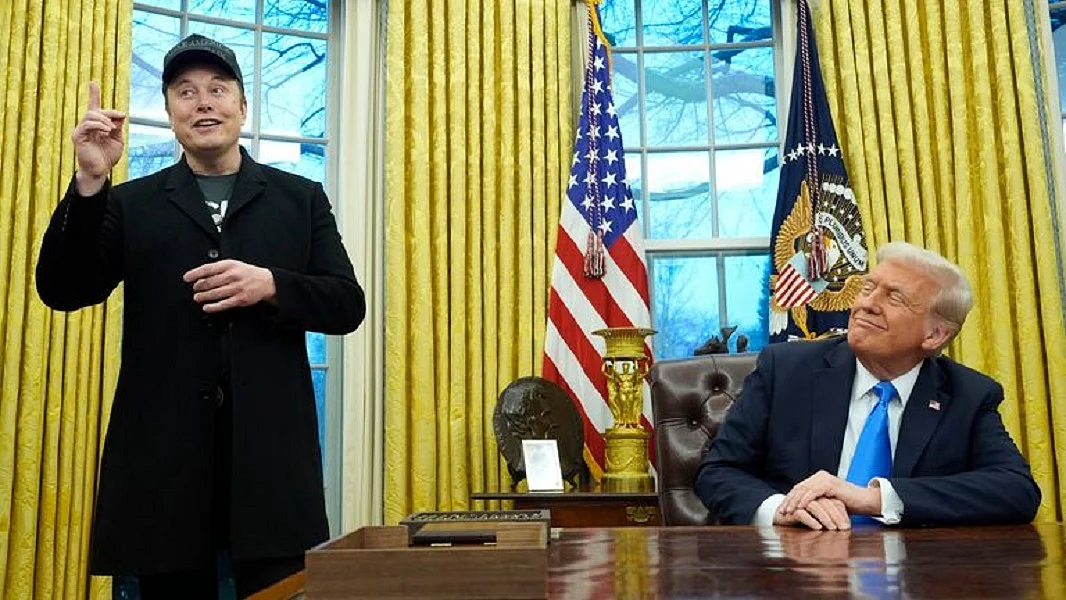 Elon Musk का ट्रंप से किनारा Doge मिशन पर असहमति के चलते टूटी दोस्ती 6 अमेरिकी राष्ट्रपति से नहीं चल पाई एलन मस्क की दोस्ती, छोड़ा ट्रंप प्रशासन का साथ, सलाहकार पद से दिया इस्तीफा