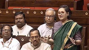 हाईकोर्ट जज के आवास से ‘नकदी के ढेर’ की कथित बरामदगी नोटबंदी की विफलता का उदाहरण: TMC ने पीएम मोदी पर साधा निशाना