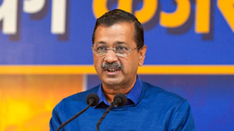 अरविंद केजरीवाल के खिलाफ एक और FIR दर्ज, अवैध होर्डिंग लगाने के मामले में कोर्ट के आदेश पर कार्रवाई