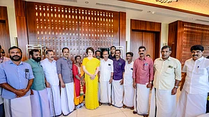 वायनाड में भूस्खलन से प्रभावित विद्यार्थियों के लिए UDF शिक्षा सुनिश्चित करेगा, प्रियंका बोलीं- हम आपको वह वापस नहीं...