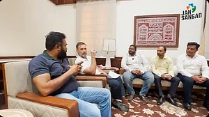 BJP सरकार के कुप्रबंधन ने बैंकिंग क्षेत्र को संकट में धकेला, मुश्किल में कनिष्ठ कर्मचारी: राहुल गांधी