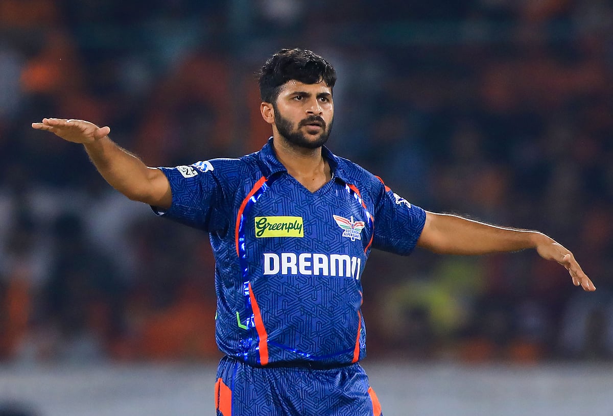 खेल: शार्दुल ठाकुर ने IPL 2025 में पिचों को लेकर उठाए सवाल और पुजारा बोले- अपनी बल्लेबाजी में 'स्मार्ट' नहीं थी SRH