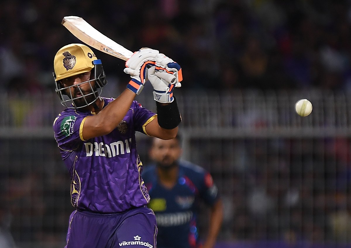 खेल: 'अगर मैं कुछ बोलूंगा तो बवाल हो जाएगा', कोलकाता की पिच पर रहाणे और पंजाब किंग्स के ग्लेन मैक्सवेल पर जुर्माना