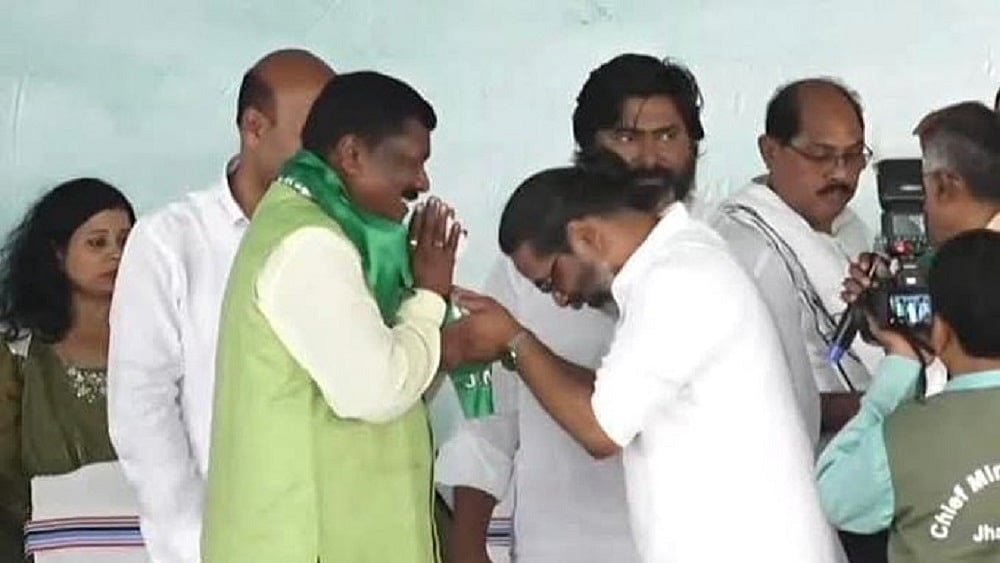 झारखंड में BJP को झटका, पूर्व प्रदेश अध्यक्ष ताला मरांडी ने छोड़ी पार्टी, हेमंत सोरेन के समक्ष JMM में शामिल