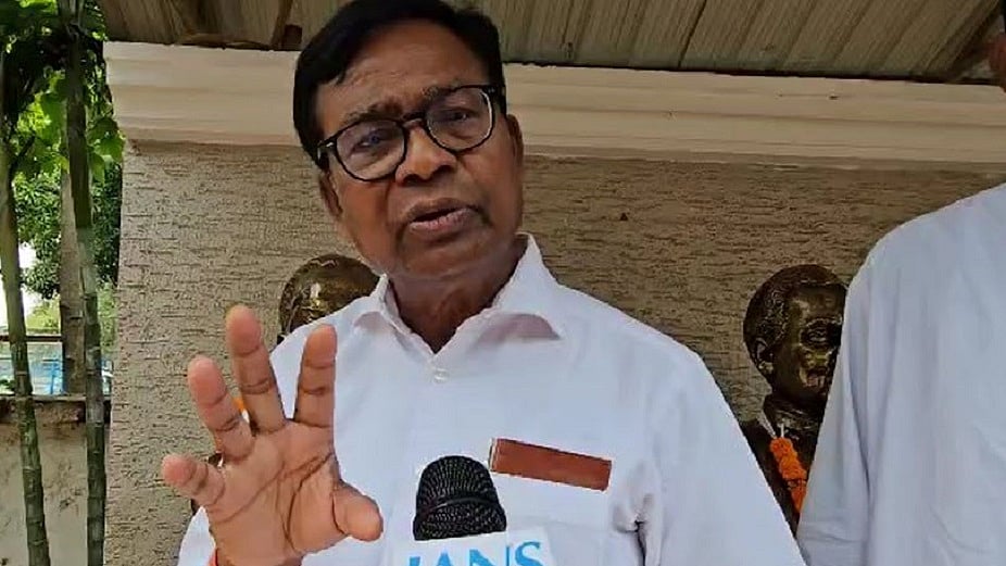 वक्फ कानून पर स्टैंड को लेकर भक्त चरण दास का BJD पर हमला, नवीन पटनायक से मांगा जवाब