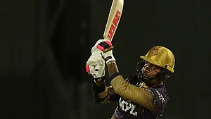 IPL 2025: बैट चेक में पास नहीं हो सका नारायण और नॉर्खिए का बल्ला, जानें क्या थी दिक्कत?