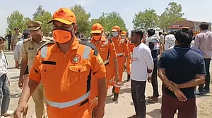UP: सहारनपुर में पटाखा फैक्टरी में हुए धमाके में 3 मजदूरों की मौत, इमारत ध्वस्त, 2 KM तक सुनी गई धमाके की आवाज