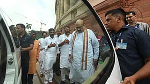 निशिकांत दुबे जैसे बीजेपी नेता यूं ही नहीं करते हुंआ-हुंआ!
