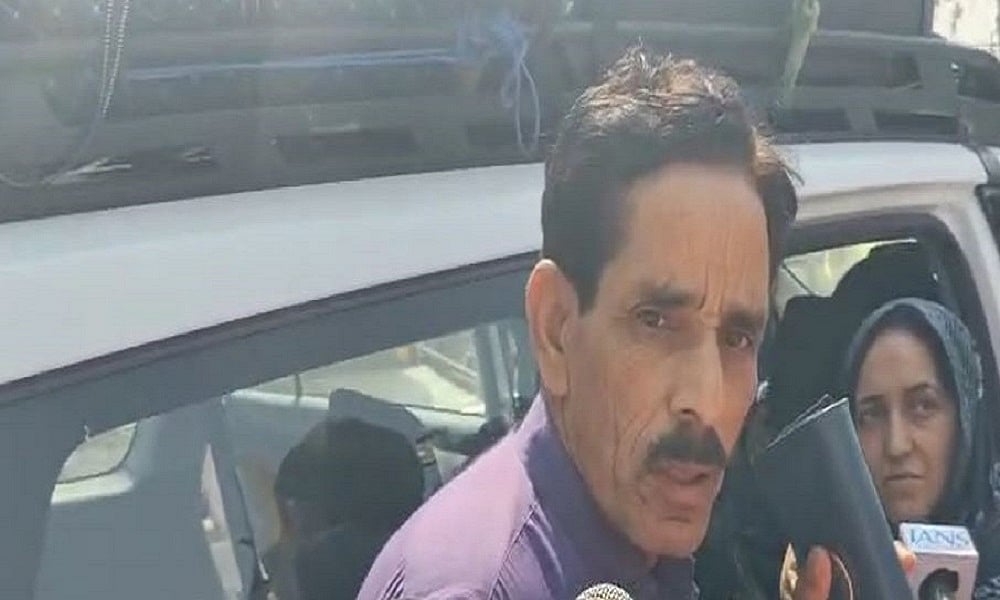 पहलगाम अटैकः पाकिस्तानी उच्चायोग के कर्मी अटारी-वाघा सीमा से स्‍वदेश रवाना, भारत ने दिया था अल्टीमेटम