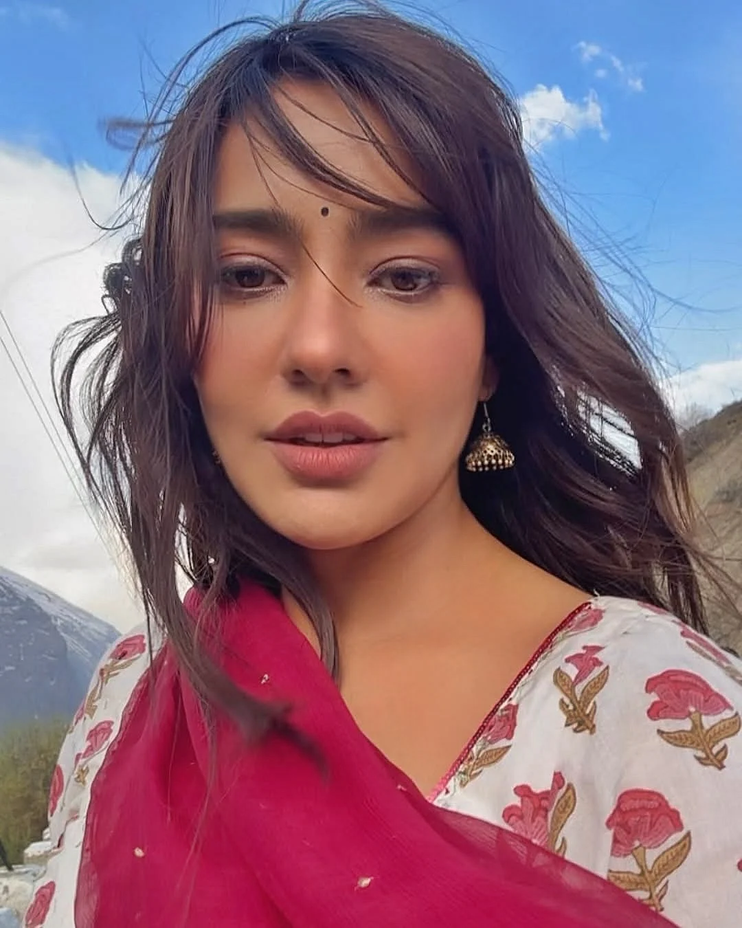 सिनेजीवन: 'हाउसफुल 5' के गाने 'लाल परी' से हनी सिंह ने मचाया धमाल और बहन के बर्थडे पर पिघला रश्मिका मंदाना का दिल