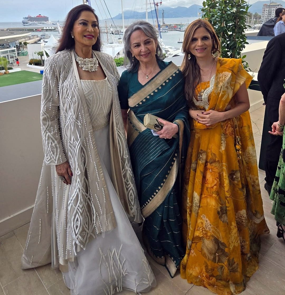 सिनेजीवन: बोनी कपूर ने शेयर की मां की दिल छू लेने वाली तस्वीर और काजोल ने आदित्य को अनोखे अंदाज में दी जन्मदिन की बधाई