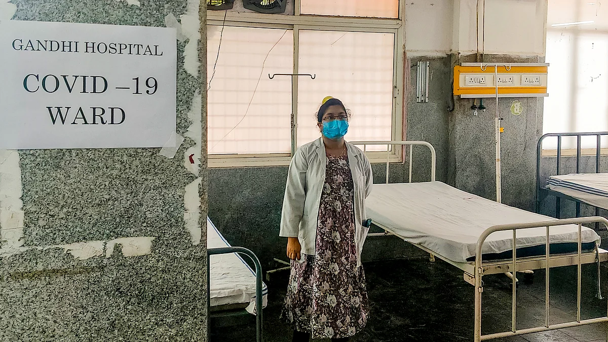 दिल्ली में कोरोना ने पकड़ी रफ्तार