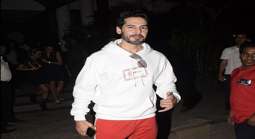 सिनेजीवन: करण जौहर ने बचपन की यादें की ताजा और 'स्पिरिट' विवाद के बीच आया दीपिका का बयान