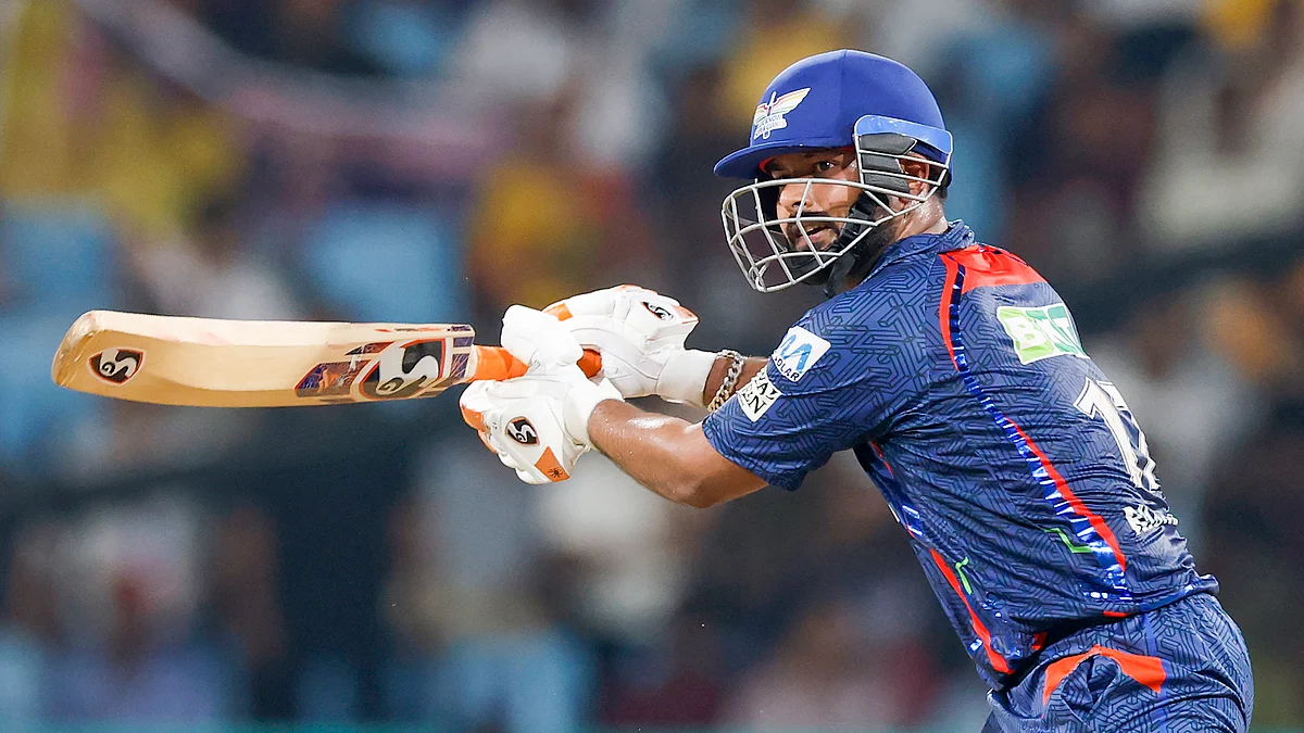 पंत पर धीमी ओवर गति के लिए लगा जुर्माना