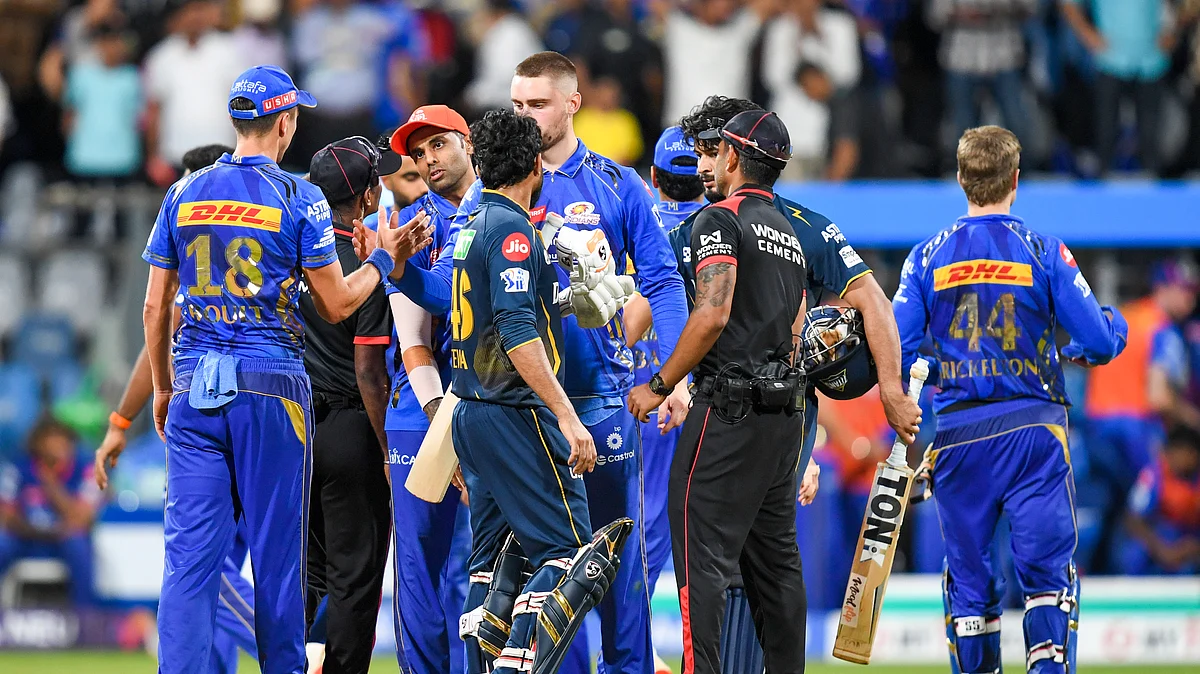 एक-दूसरे को 'एलिमिनेट' करने उतरेंगे मुंबई और गुजरात