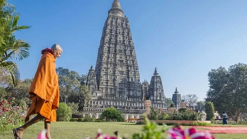 राम पुनियानी का लेखः महाबोधि मंदिर पर नियंत्रण को लेकर छिड़ा विवाद, आखिर किसका है अधिकार?