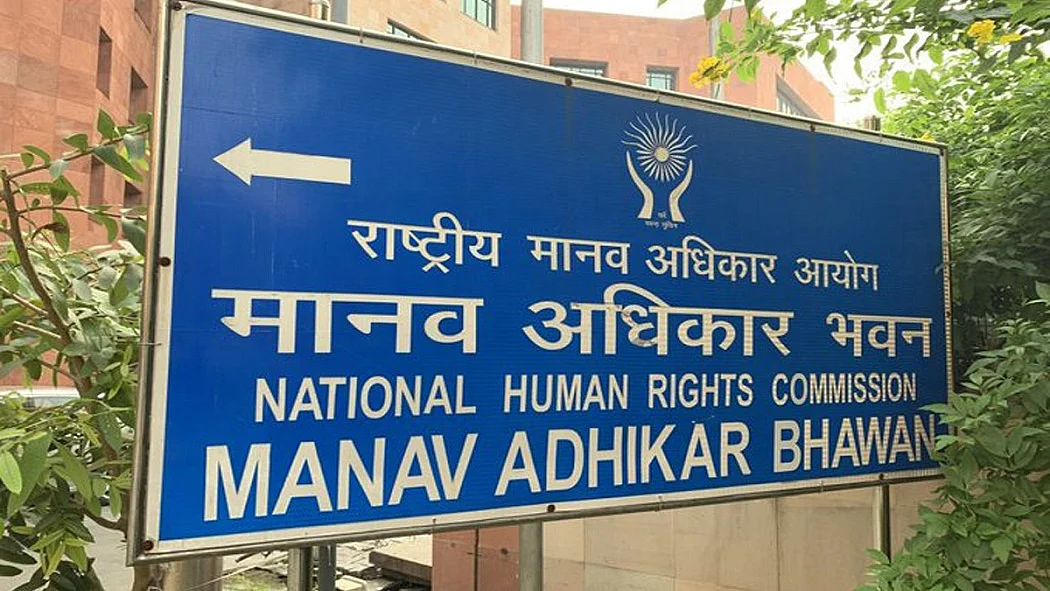 भिंड में दो पत्रकारों के साथ थाने में मारपीट, NHRC ने MP के डीजीपी को नोटिस जारी किया