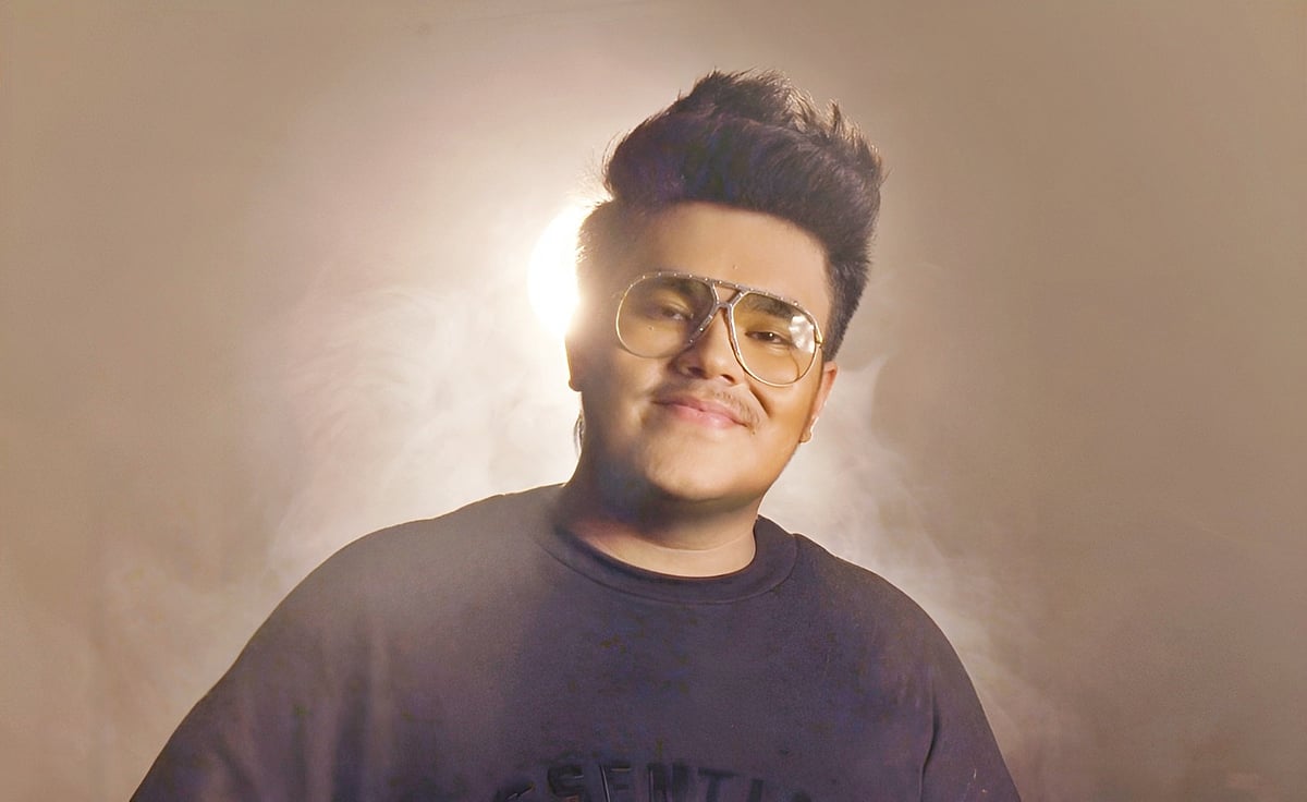 सिनेजीवन: सोनम के जन्मदिन पर करीना ने शेयर की स्टाइलिश फोटो और '100 डेज', 'दलाल' के निर्देशक पार्थो घोष का निधन