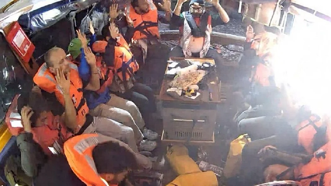 इजरायल ने गाजा जा रहीं ग्रेटा थनबर्ग को हिरासत में लिया और लॉस एंजिलिस में तनाव जारी