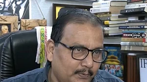 ट्रंप के व्यवहार से लगता है वह मानसिक रूप से स्थिर नहीं, लेकिन अब मेरी चिंता दूसरे स्तर पर है: मनोज कुमार झा