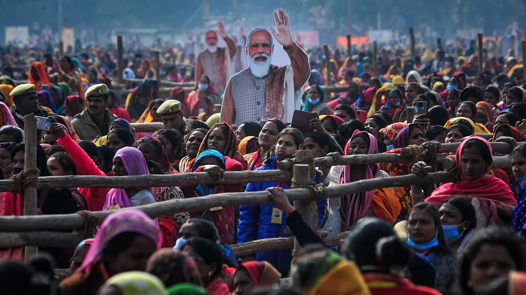 मोदी सरकार में महिला सशक्तीकरण और लैंगिक समानता, खोखले दावे और झूठे नारे तक सीमित