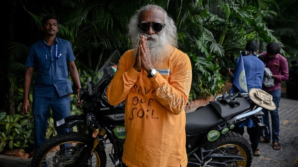 जग्गी वासुदेव की फाइल फोटो (Getty Images)