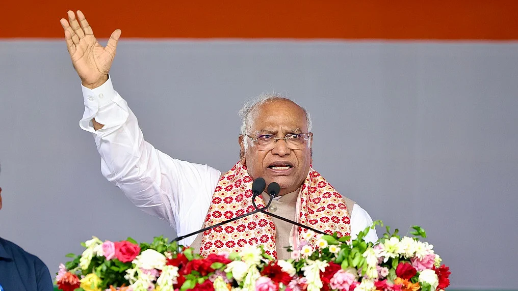 फोटोः @INCIndia