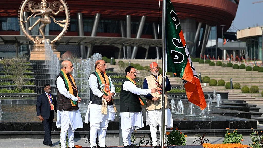 आखिर क्यों नहीं चुन पा रही है बीजेपी अपना अगला राष्ट्रीय अध्यक्ष!