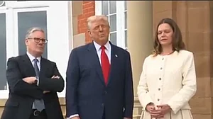 ट्रंप ने फिर किया दावा- अगर मैं न होता, तो पाकिस्तान से युद्ध कर रहा होता भारत