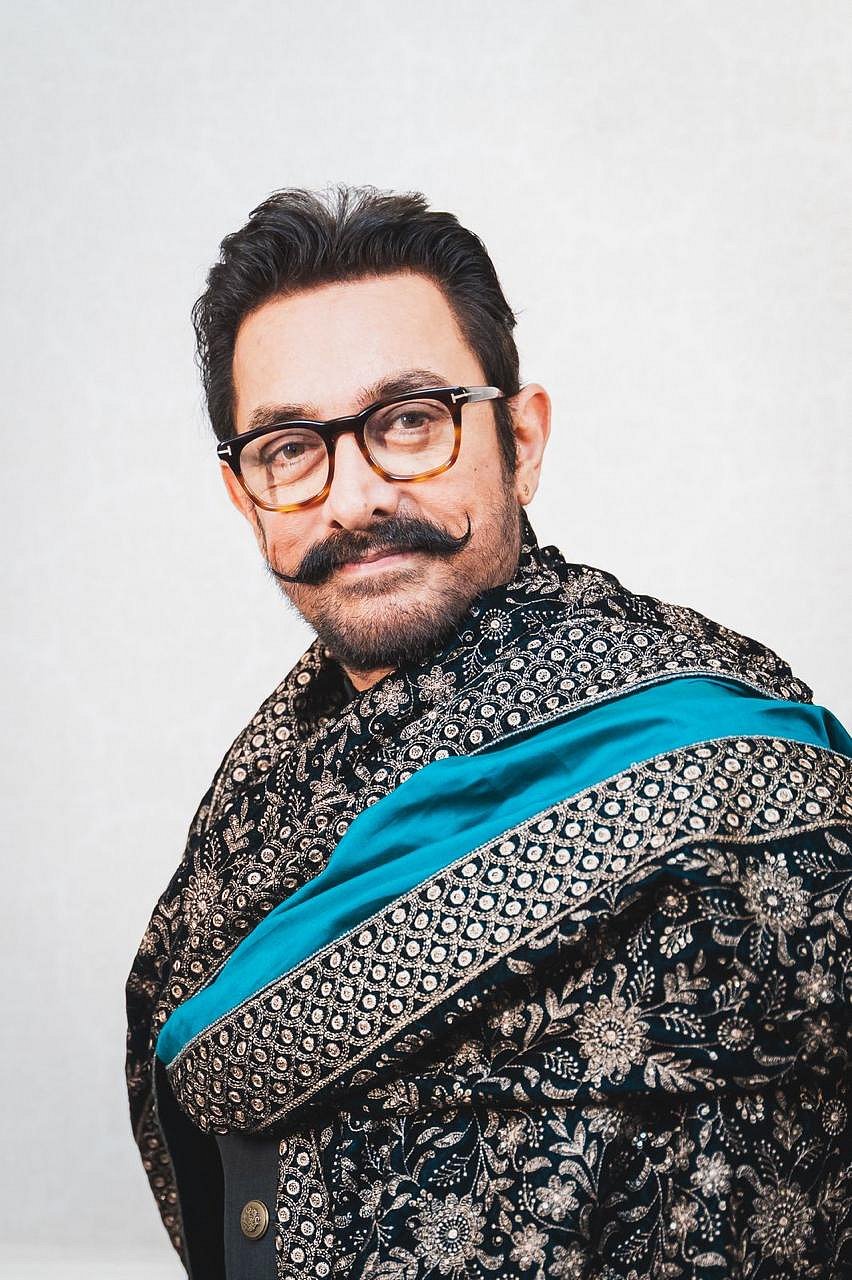 सिनेजीवन: 'वॉर 2' का नया गाना 'आवां जावां' रिलीज और आमिर खान के लिए पैसा नहीं दर्शकों का प्यार मायने रखता है