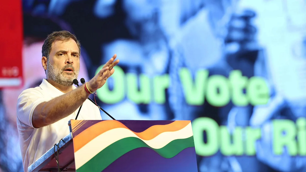 राहुल गांधी ने चुनाव आयोग से पूछे पांच सवाल