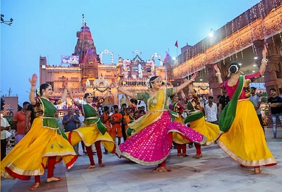 जन्माष्टमी विशेष: राधामय वृंदावन की बुनियाद में दिखती है प्रेम की झलक