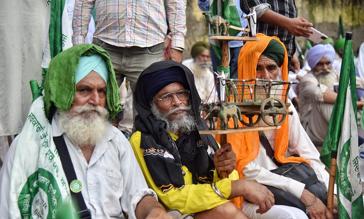 दिल्ली में किसान महापंचायत: एसकेएम नेता डल्लेवाल बोले- सभी फसलों पर मिले MSP गारंटी, केवल हरियाणा-पंजाब नहीं…